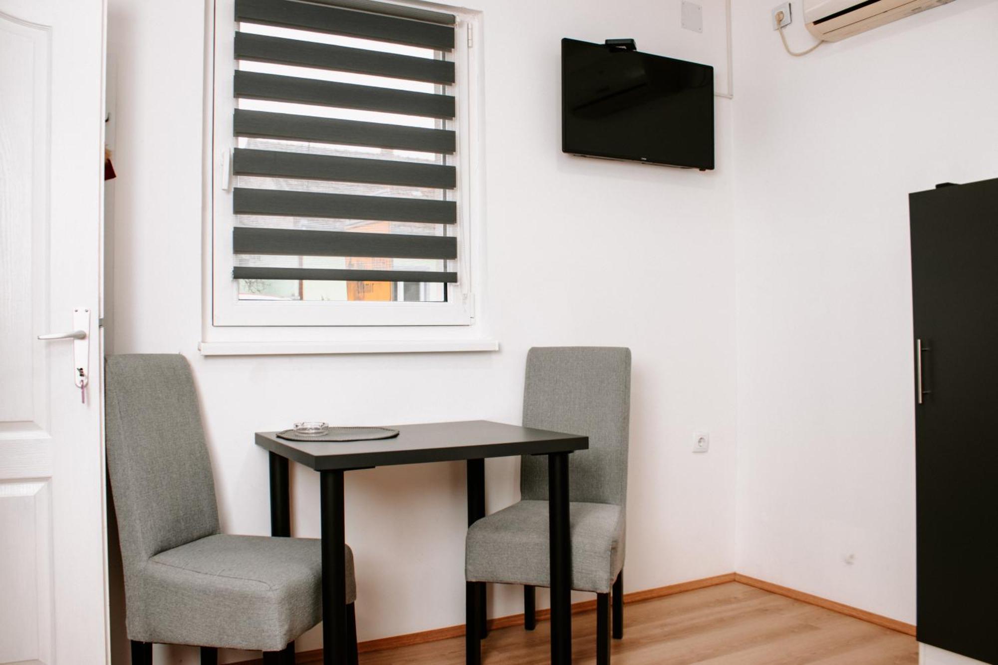 Ferienwohnung S. A. L. 2 Zrenjanin Exterior foto