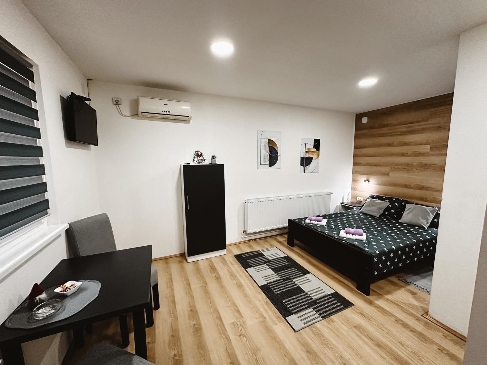 Ferienwohnung S. A. L. 2 Zrenjanin Exterior foto